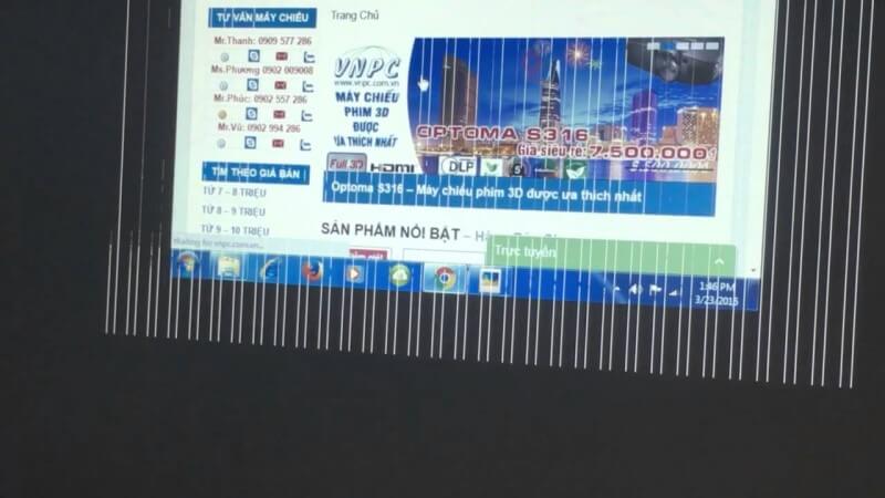 Nguyên nhân và cách khắc phục máy chiếu bị sọc dọc